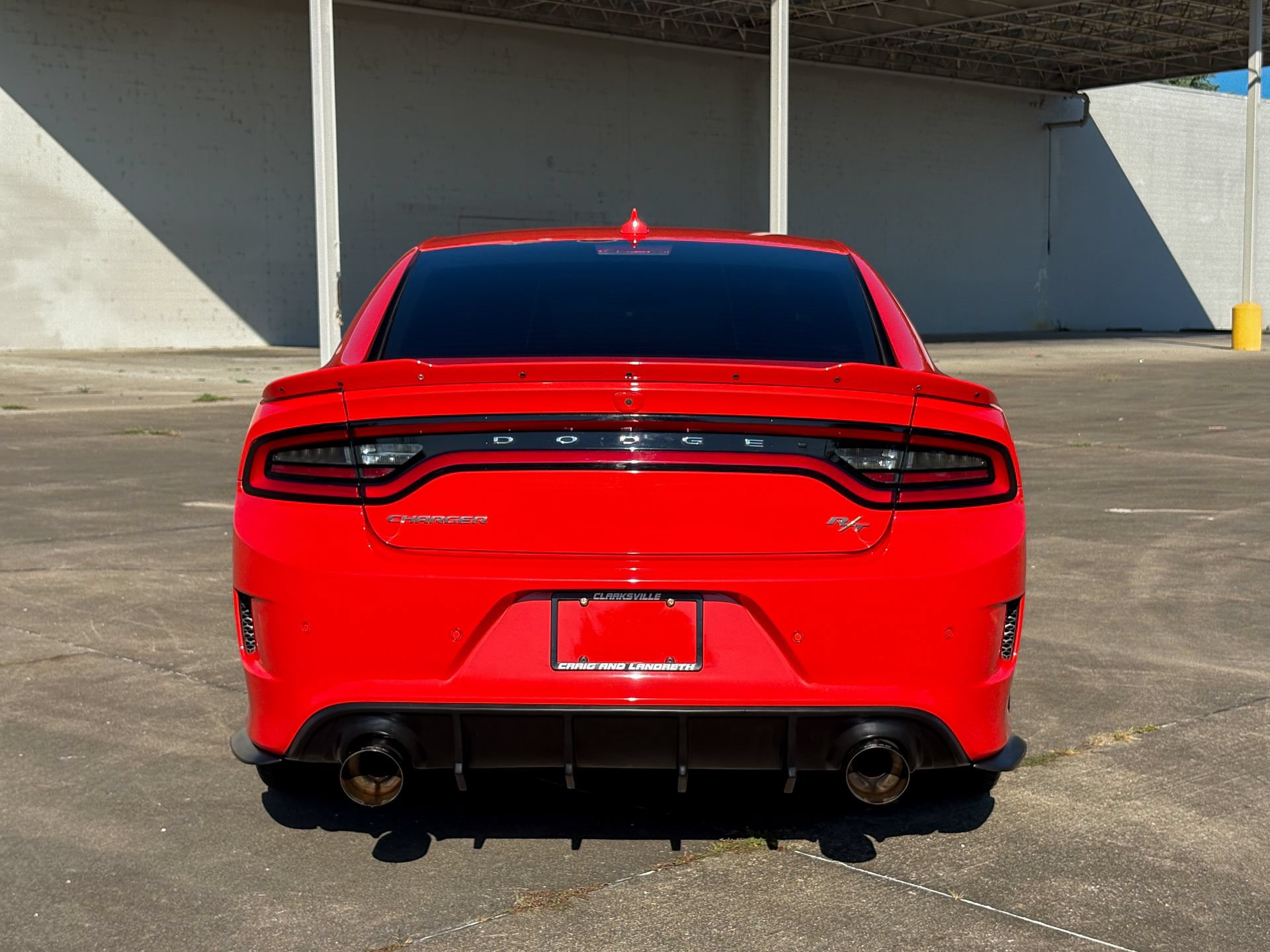 Used 2022 Dodge Charger R/T w/ Plus Group RWD image 10