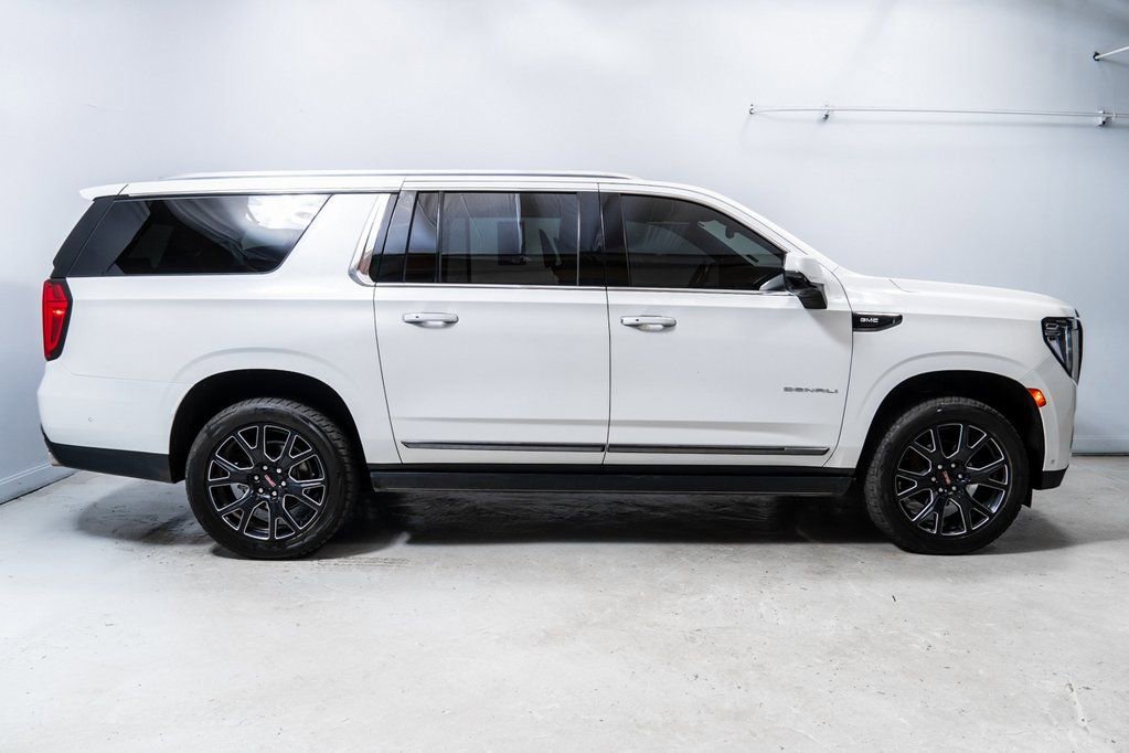 Used 2024 GMC Yukon XL Denali Ultimate image 7