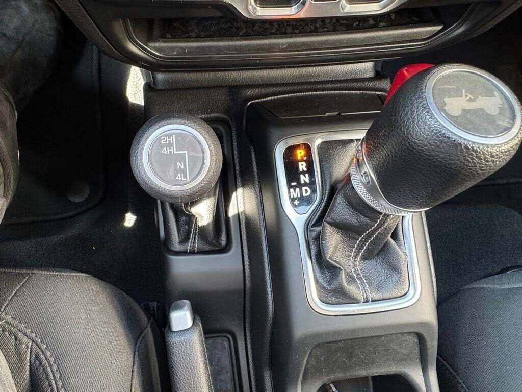 Used 2023 Jeep Wrangler Sahara AWD/4WD image 26