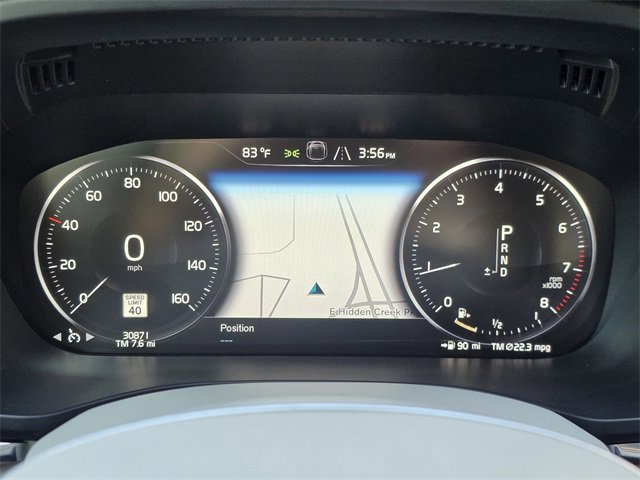 Used 2021 Volvo XC60 T5 Momentum w/ Premium Package image 12