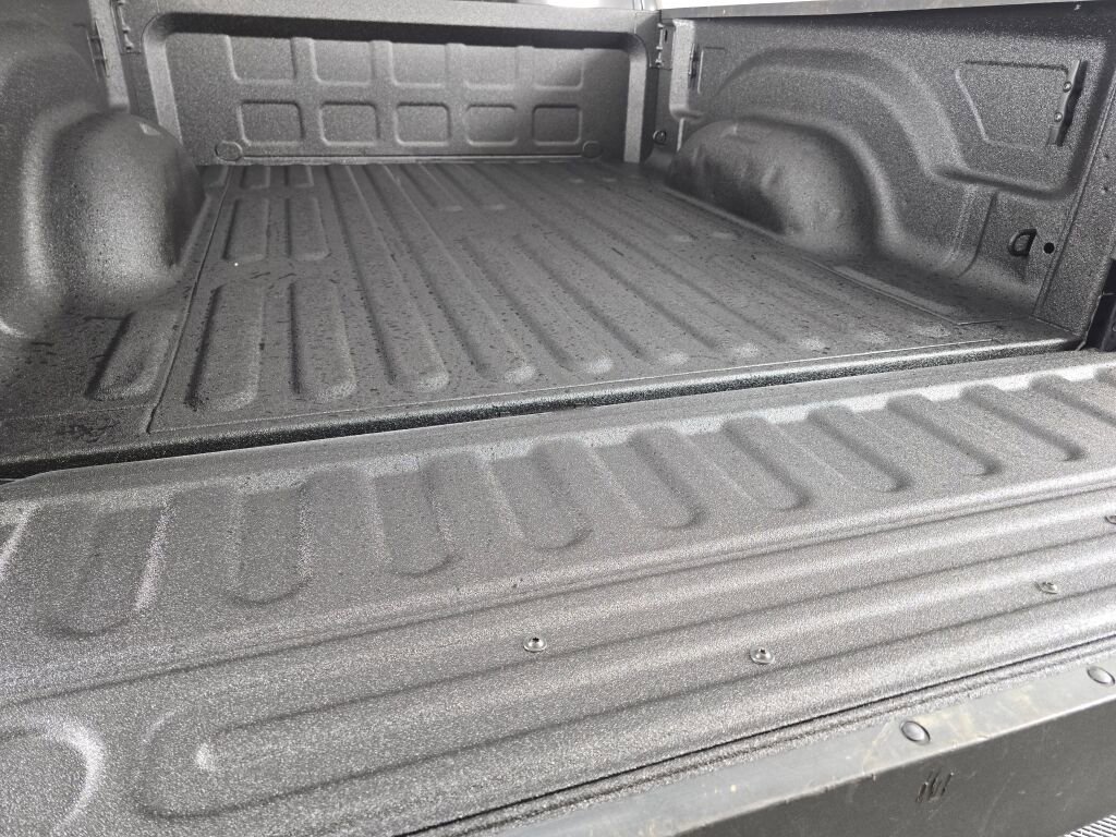 Used 2024 RAM 2500 Big Horn image 15