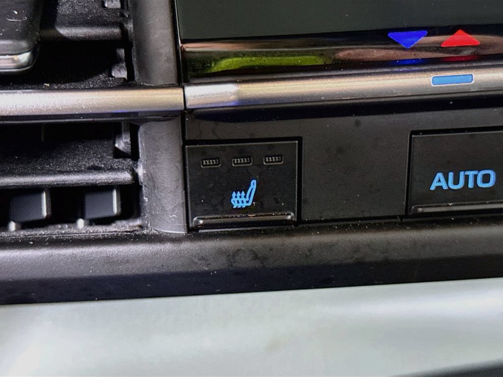 Certified 2021 Toyota Sienna XSE AWD/4WD image 13