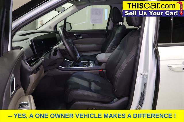 Used 2025 Kia Carnival SX image 10