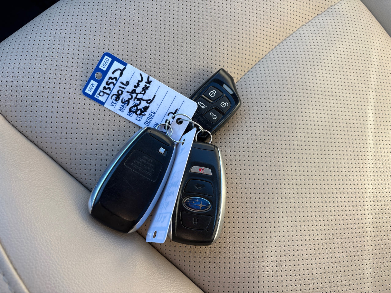 Used 2016 Subaru Outback 2.5i Limited image 23