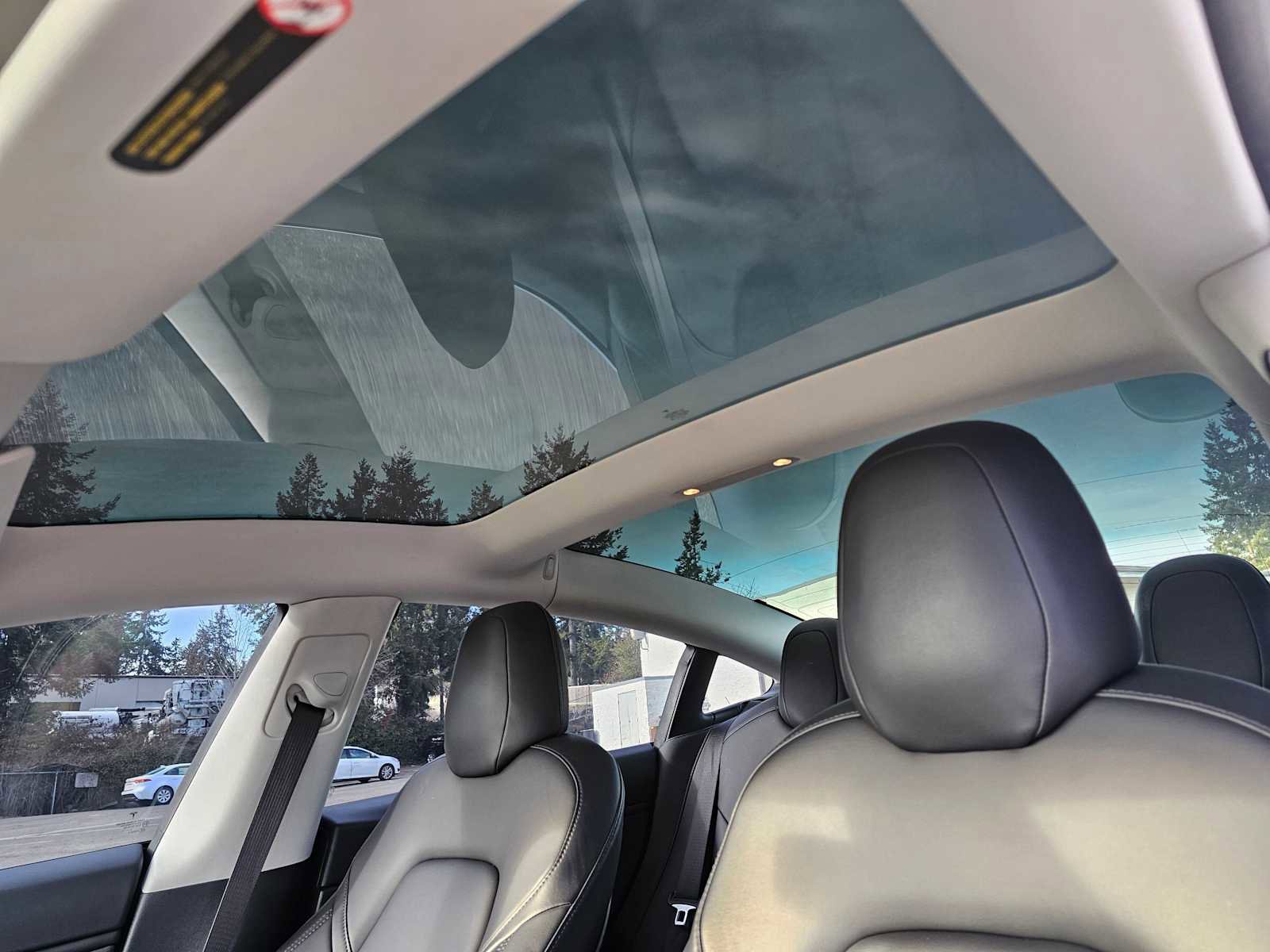 Used 2018 Tesla Model 3 Long Range image 22