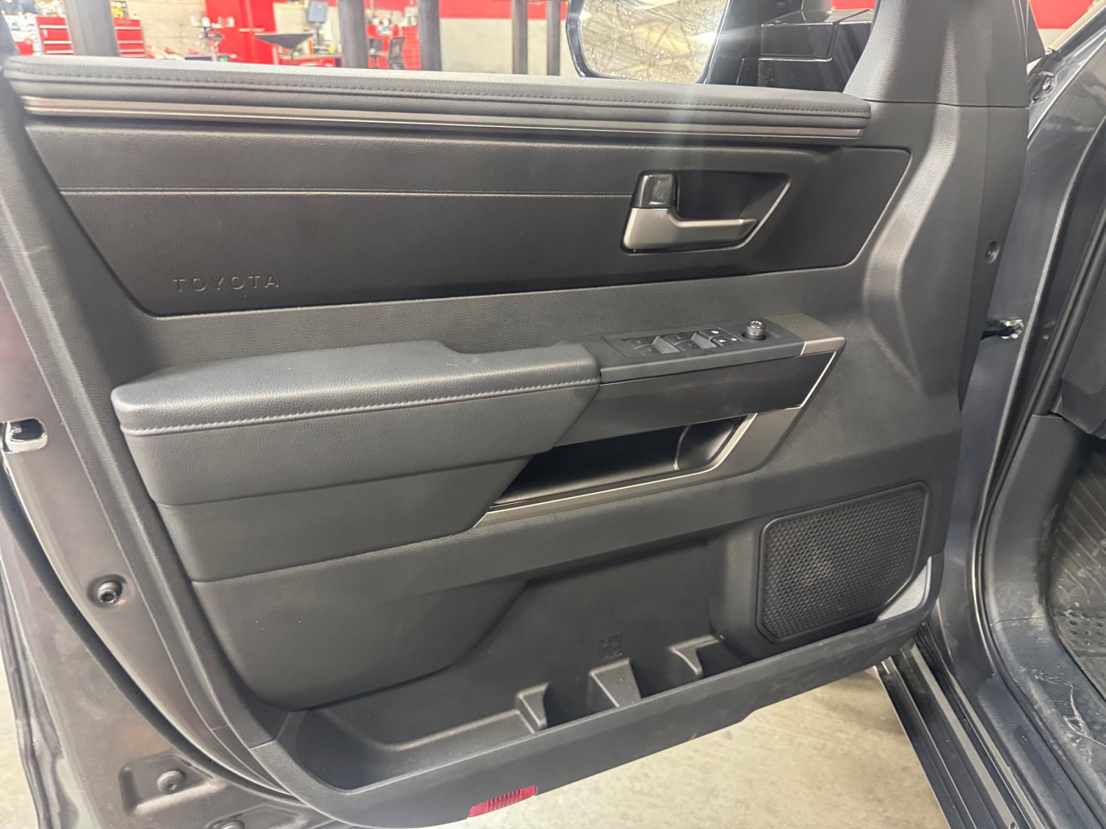 Certified 2026 Toyota Tundra SR5 w/ SR5 Convenience Package AWD/4WD image 13