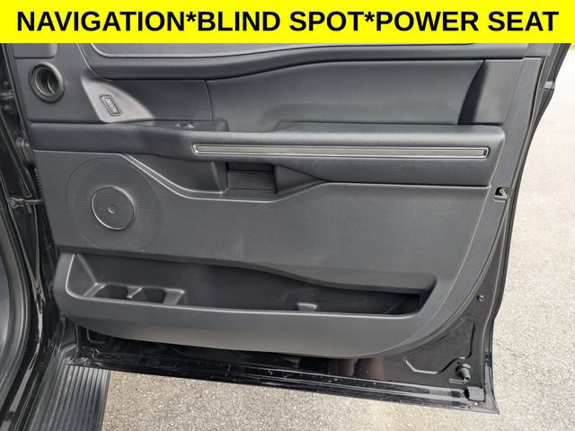 Used 2022 Ford Expedition XLT AWD/4WD image 35