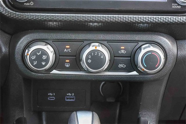 Used 2023 Nissan Kicks SV image 14