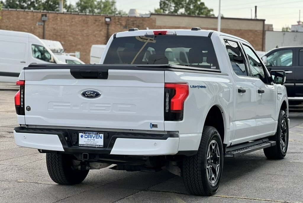 Used 2022 Ford F150 Lightning XLT w/ Tow Technology Package AWD/4WD image 5