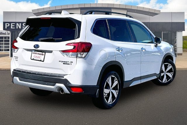 Used 2019 Subaru Forester Touring AWD/4WD image 2