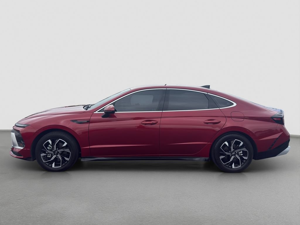 Used 2024 Hyundai Sonata SEL FWD image 3