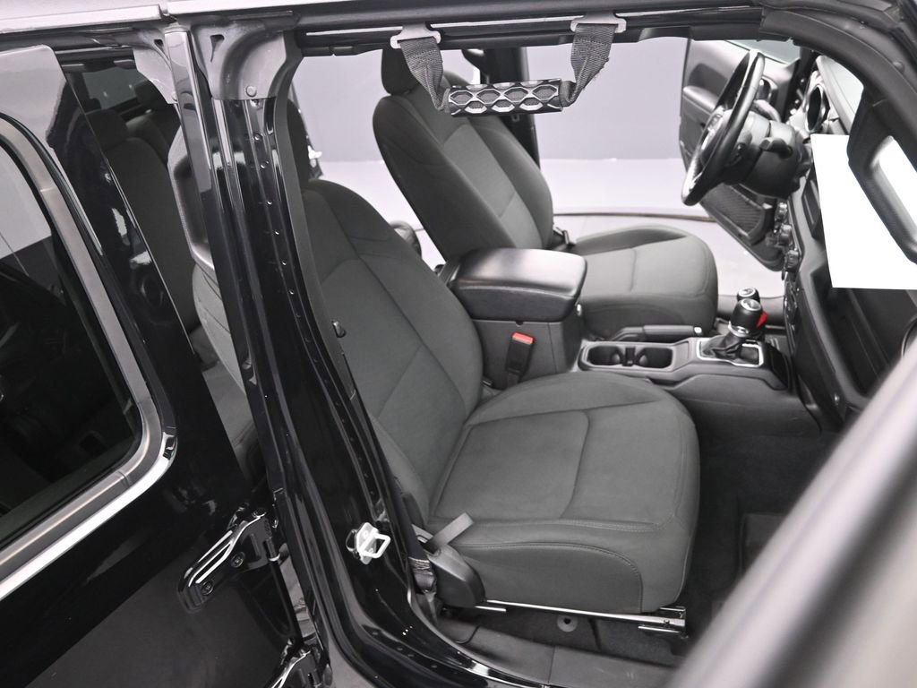 Used 2022 Jeep Gladiator Willys image 19