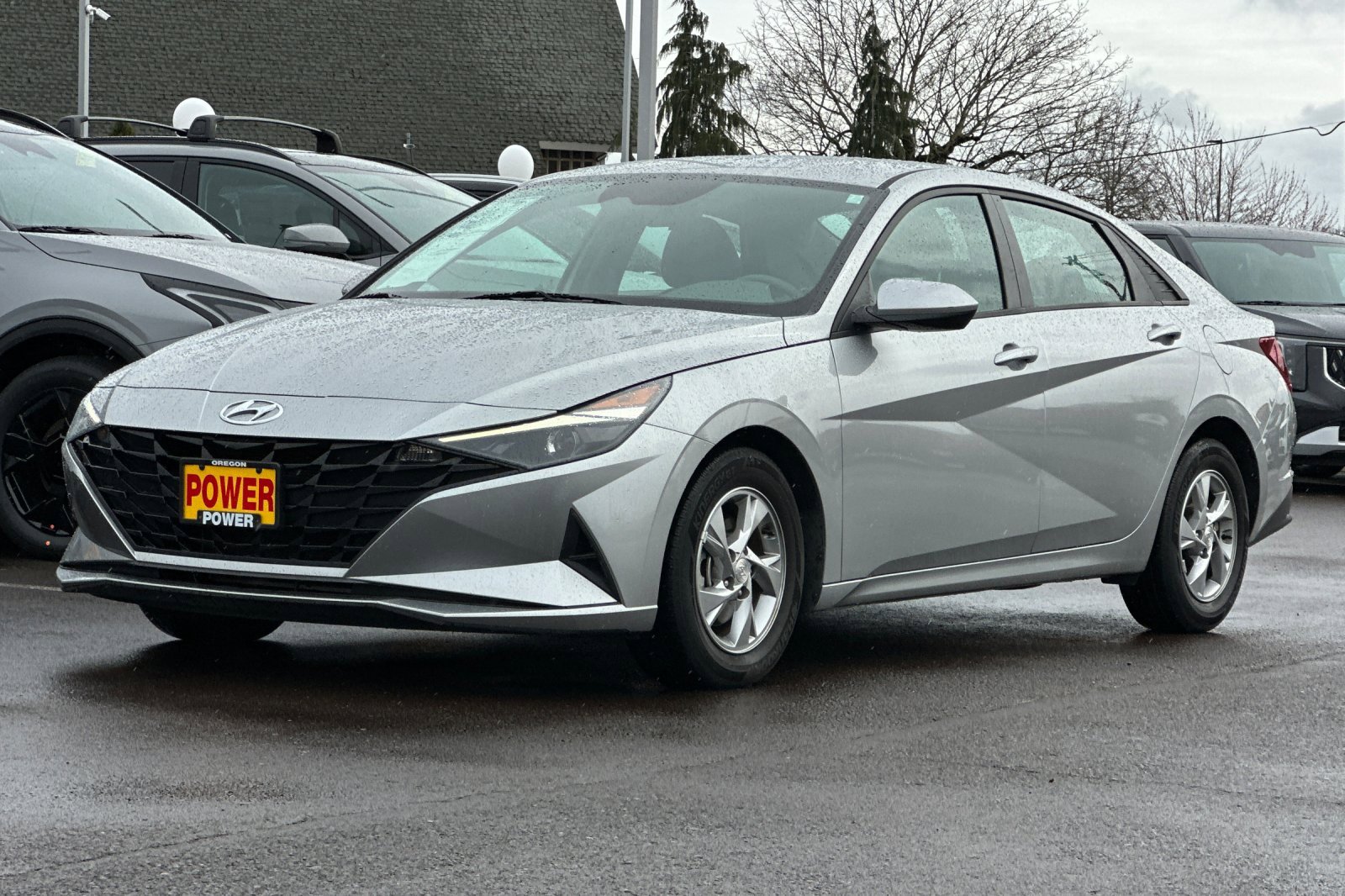 Used 2021 Hyundai Elantra SE image 8