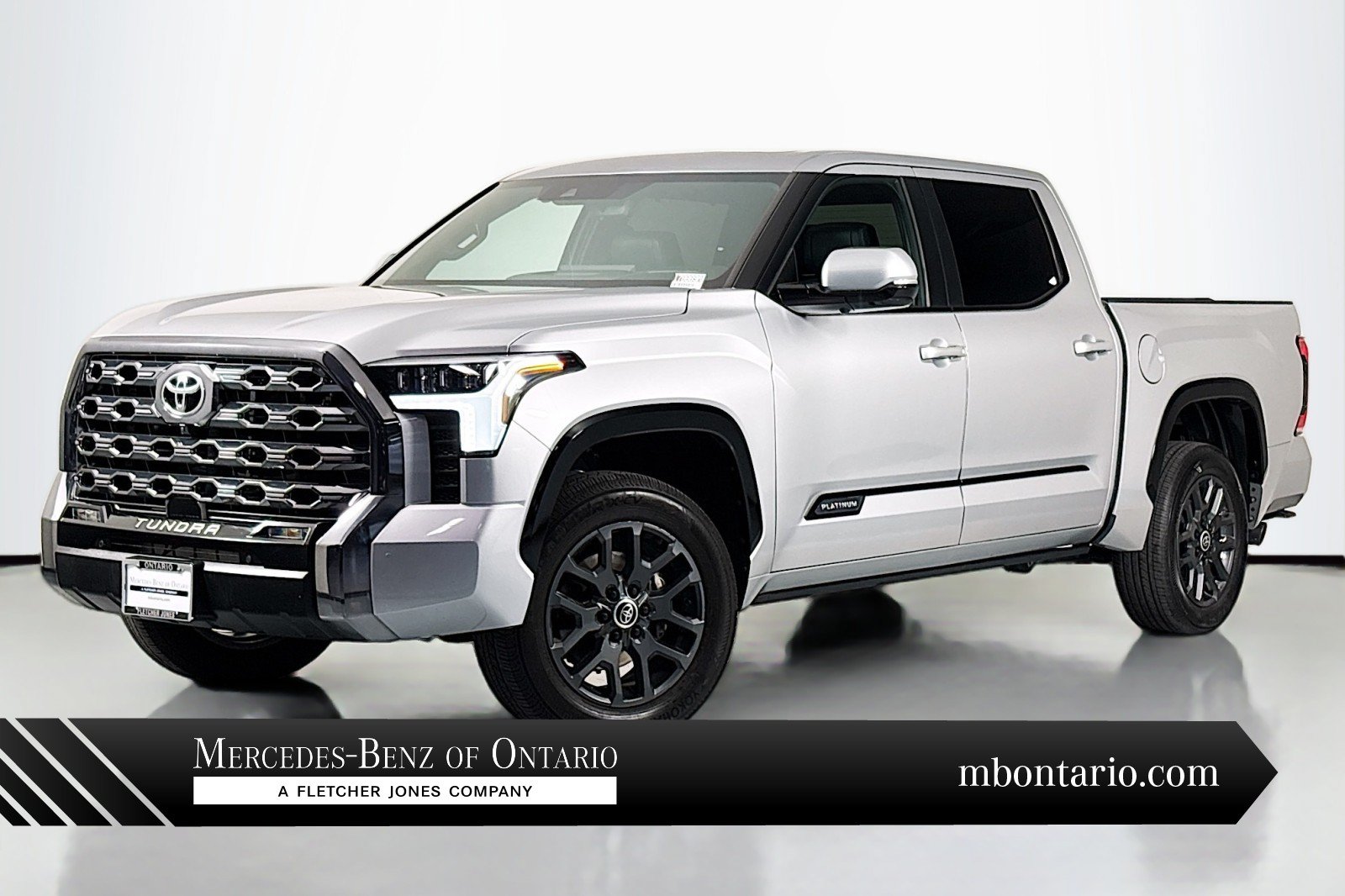 Used 2024 Toyota Tundra Platinum AWD/4WD image 1