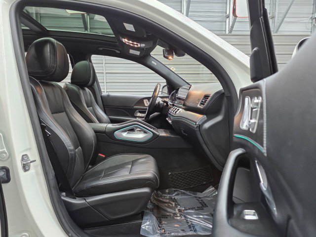 Used 2021 Mercedes-Benz GLS 450 4MATIC image 15