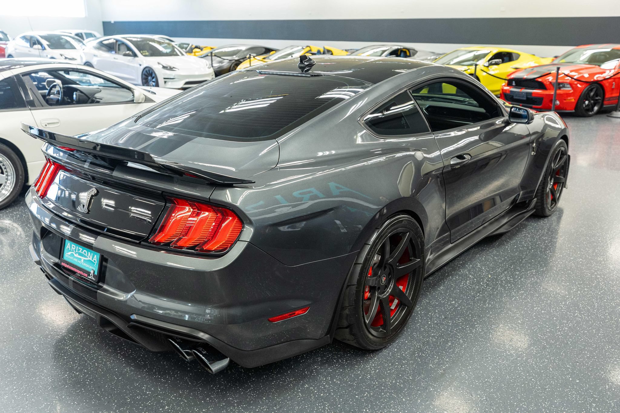 Used 2020 Ford Mustang Shelby GT500 w/ Technology Package RWD image 6