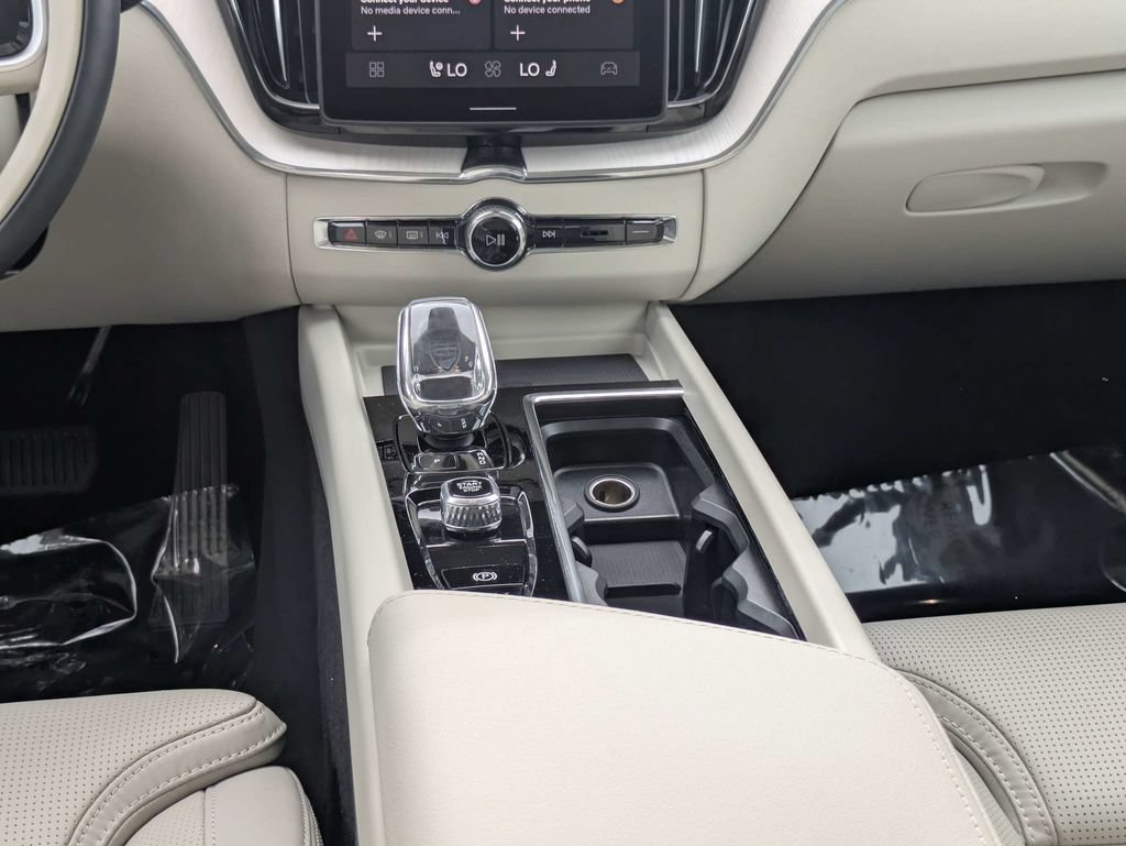 Certified 2026 Volvo XC60 B5 Ultra w/ Protection Package Premier AWD/4WD image 20