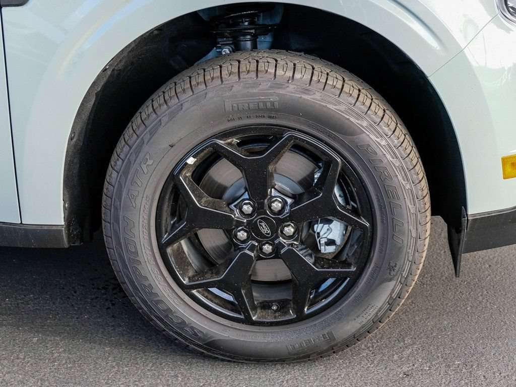 New 2024 Ford Maverick Lariat w/ FX4 Off-Road Package AWD/4WD image 11