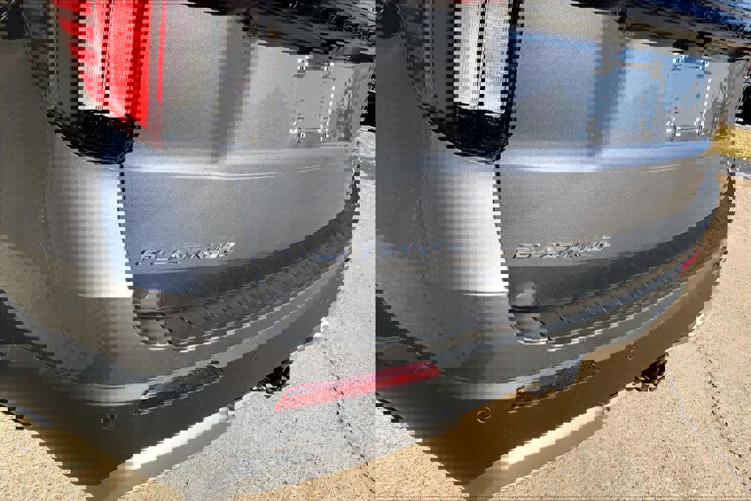 Used 2025 Ford Explorer Platinum w/ LUX Leather Package image 9