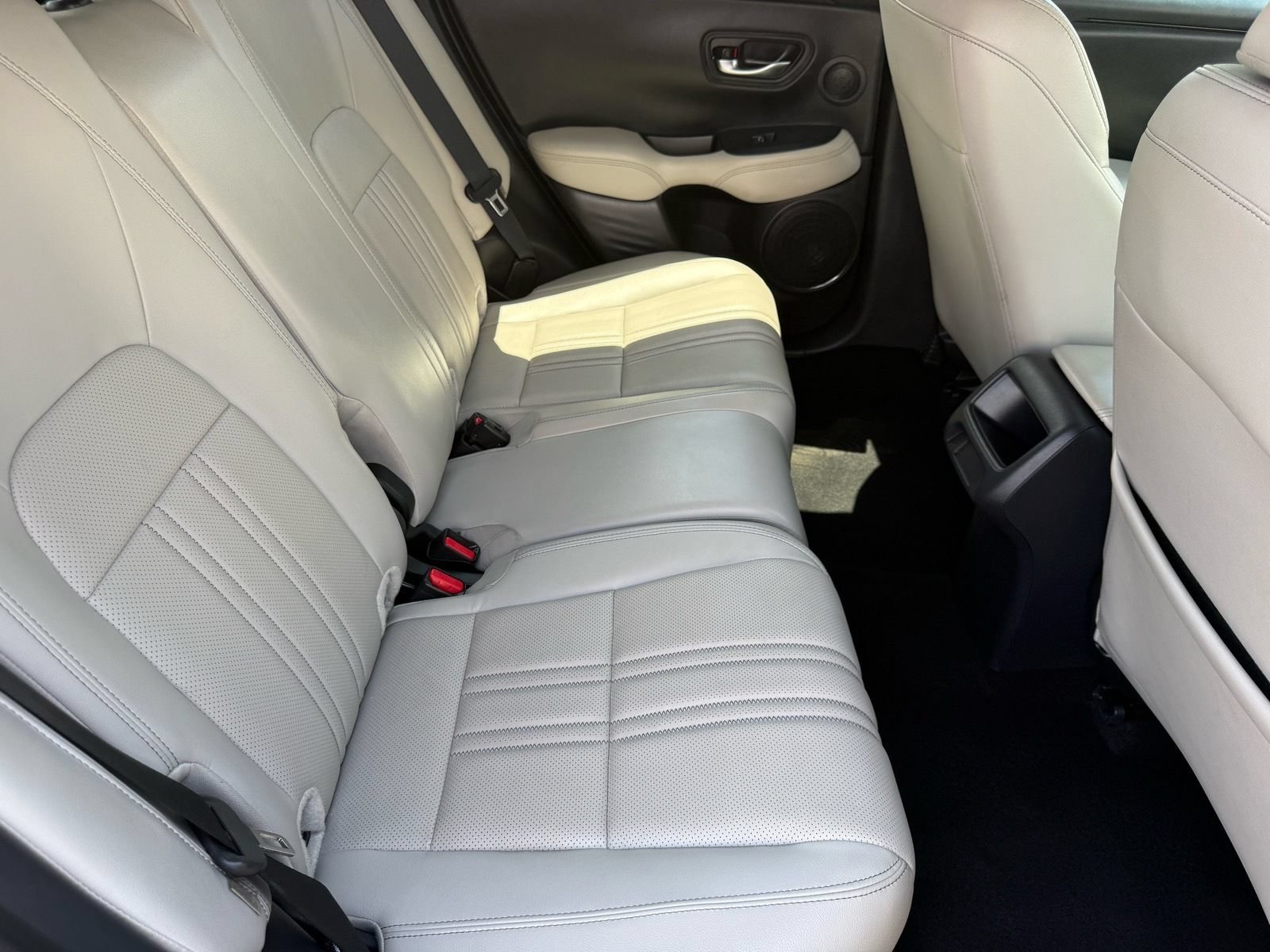 Certified 2026 Honda HR-V EX-L image 30