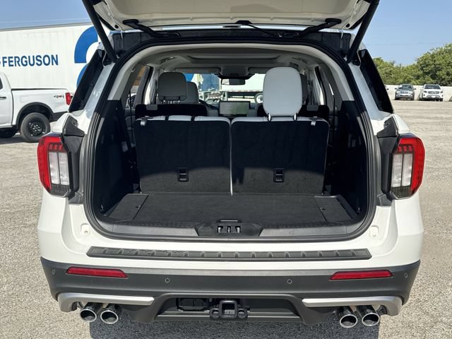 Used 2025 Ford Explorer Platinum w/ Ultimate Package AWD/4WD image 25