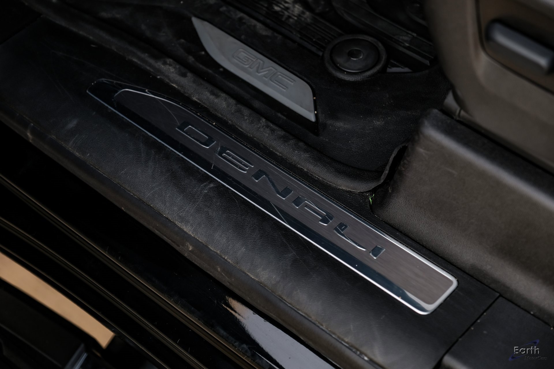 Used 2022 GMC Sierra 3500 Denali w/ Technology Package image 40