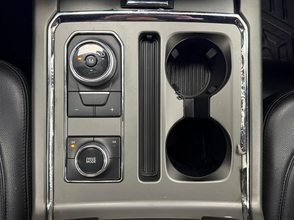 Used 2019 Ford Expedition XLT w/ Equipment Group 201A image 16