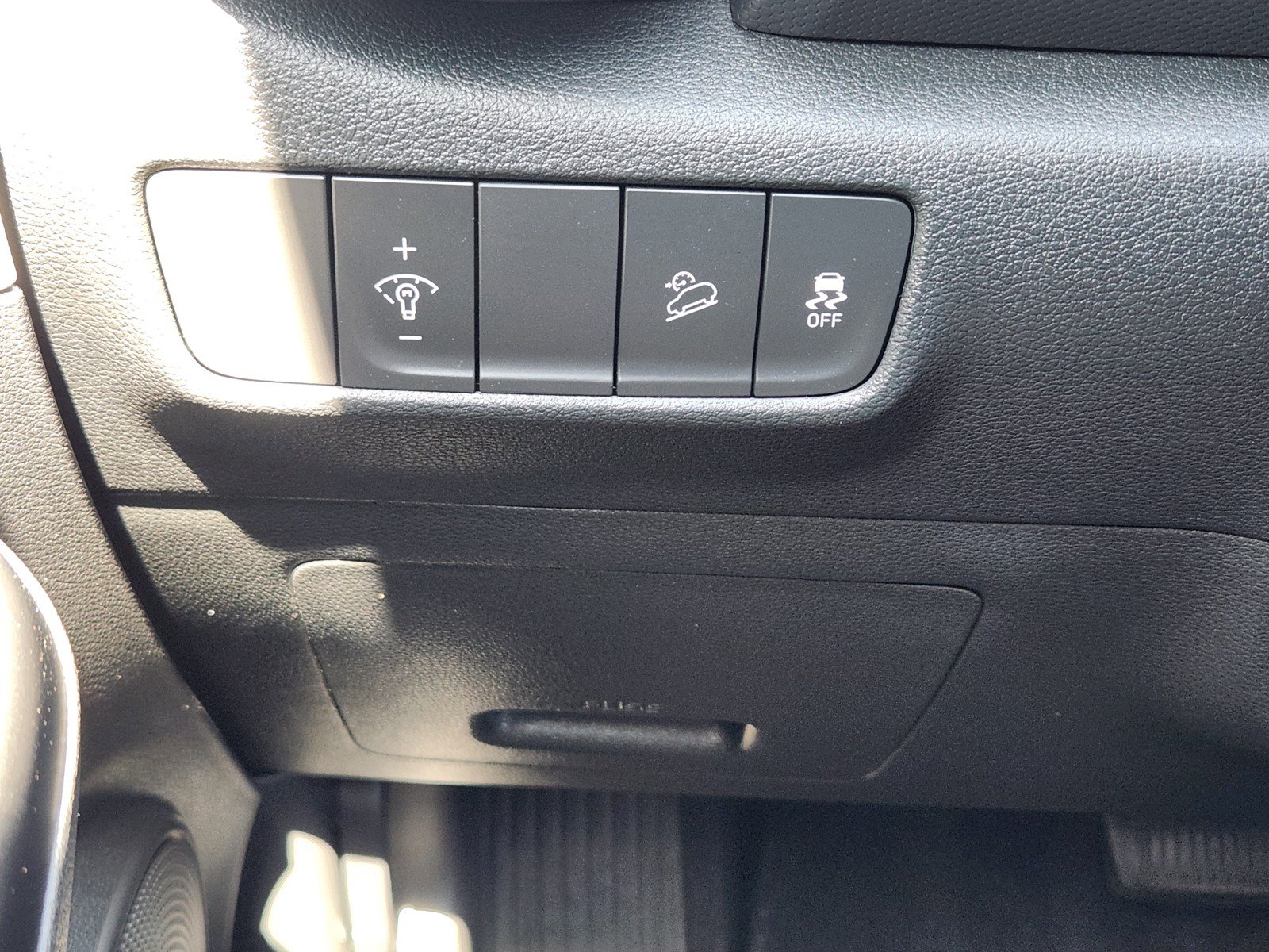 Used 2022 Hyundai Kona SEL FWD image 18