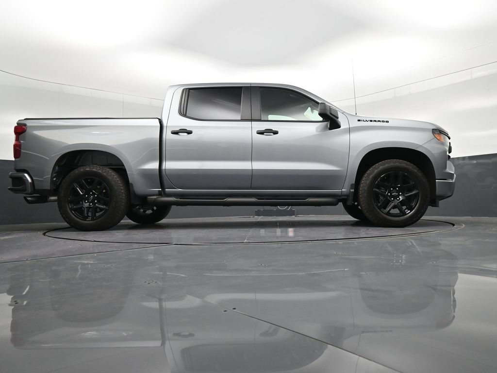 Used 2026 Chevrolet Silverado 1500 Custom w/ Turbomax Blackout Package RWD image 27