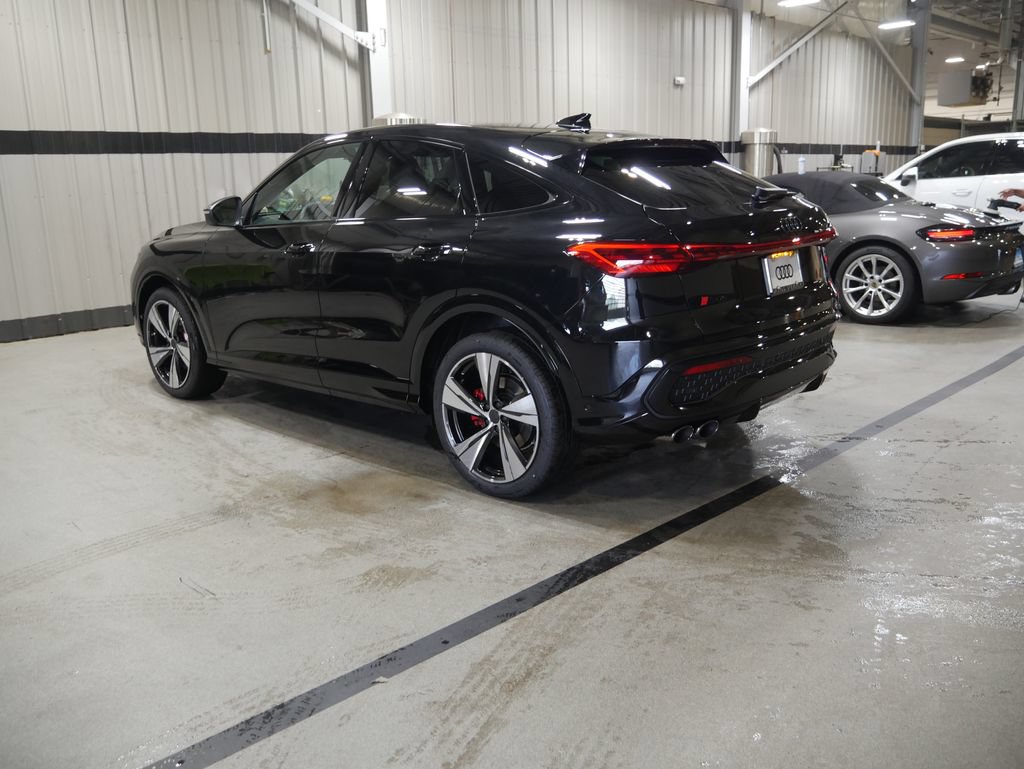 New 2026 Audi SQ5 Premium Plus AWD/4WD image 3