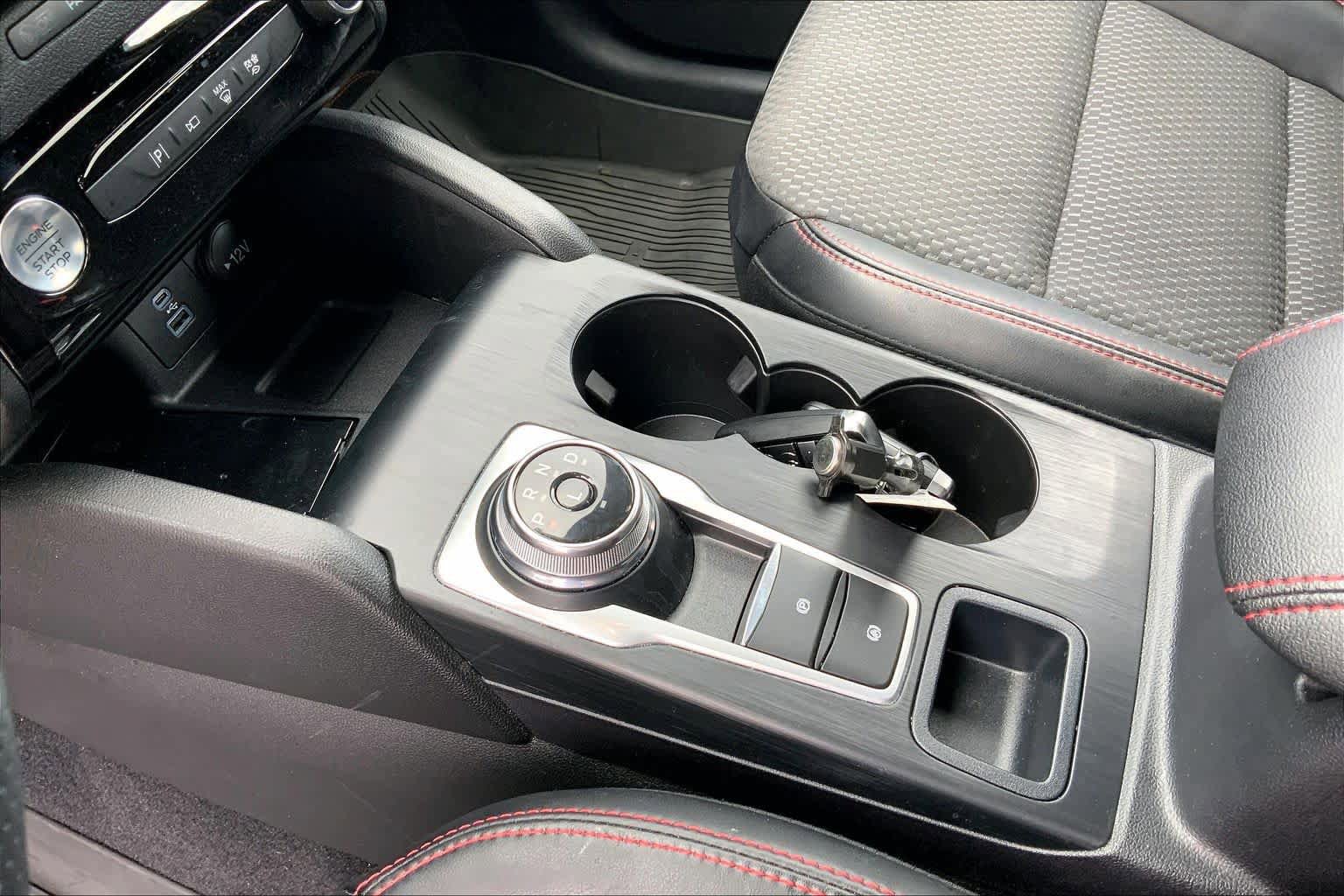 Certified 2023 Ford Escape ST-Line Elite AWD/4WD image 16
