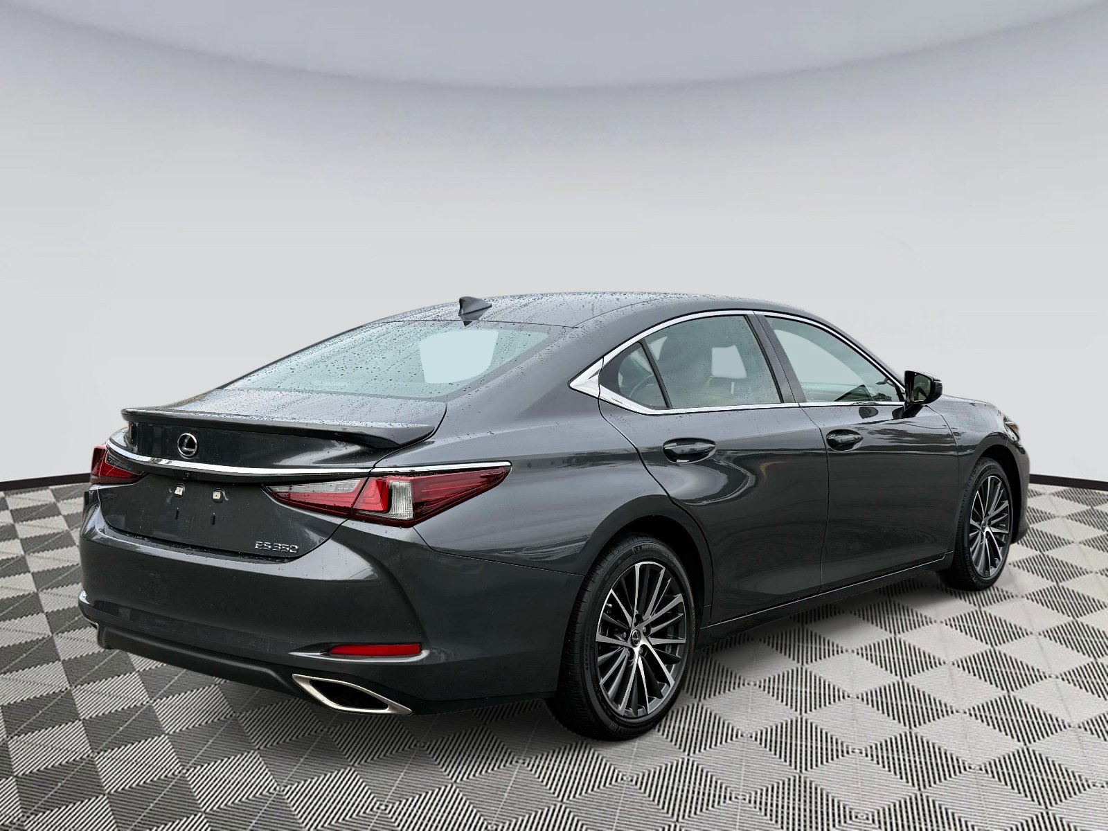 Used 2025 Lexus ES 350 w/ Premium Package FWD image 2