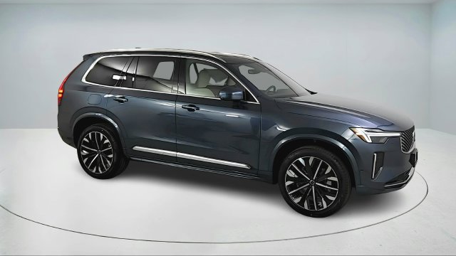 Certified 2026 Volvo XC90 B6 Plus w/ Protection Package AWD/4WD image 2