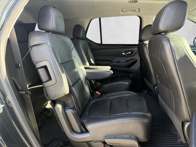 Used 2020 Chevrolet Traverse LT w/ LT Premium Package image 18