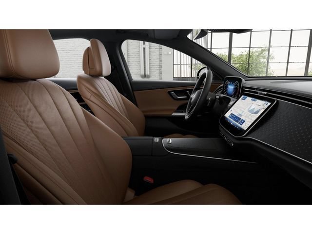 New 2026 Mercedes-Benz E 350 4MATIC Sedan image 4