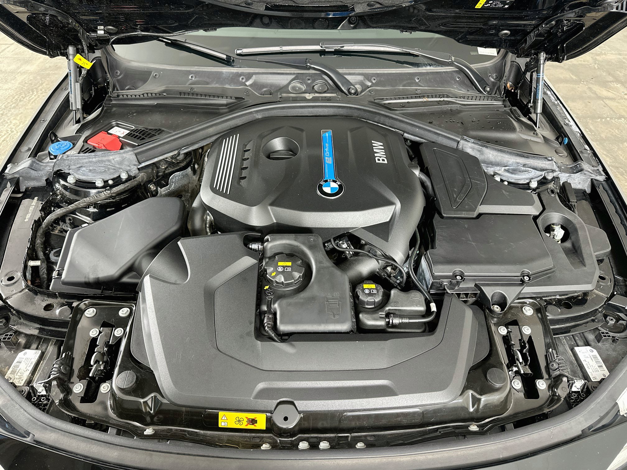 Used 2018 BMW 330e RWD image 34