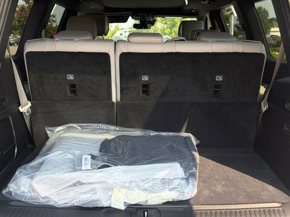 New 2026 Jeep Grand Wagoneer 4WD w/ Premium Group I image 28