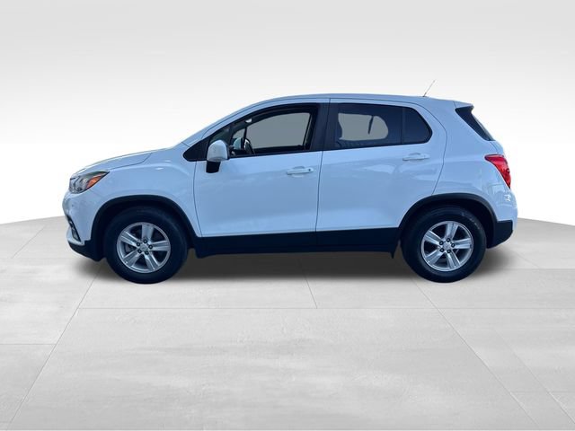 Certified 2020 Chevrolet Trax LS w/ Tint and Cruise Package FWD image 2