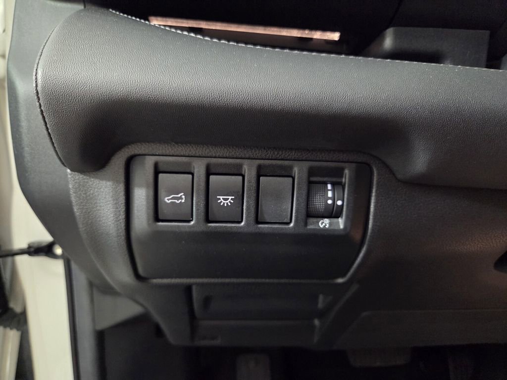 Used 2024 Subaru Ascent Touring image 21