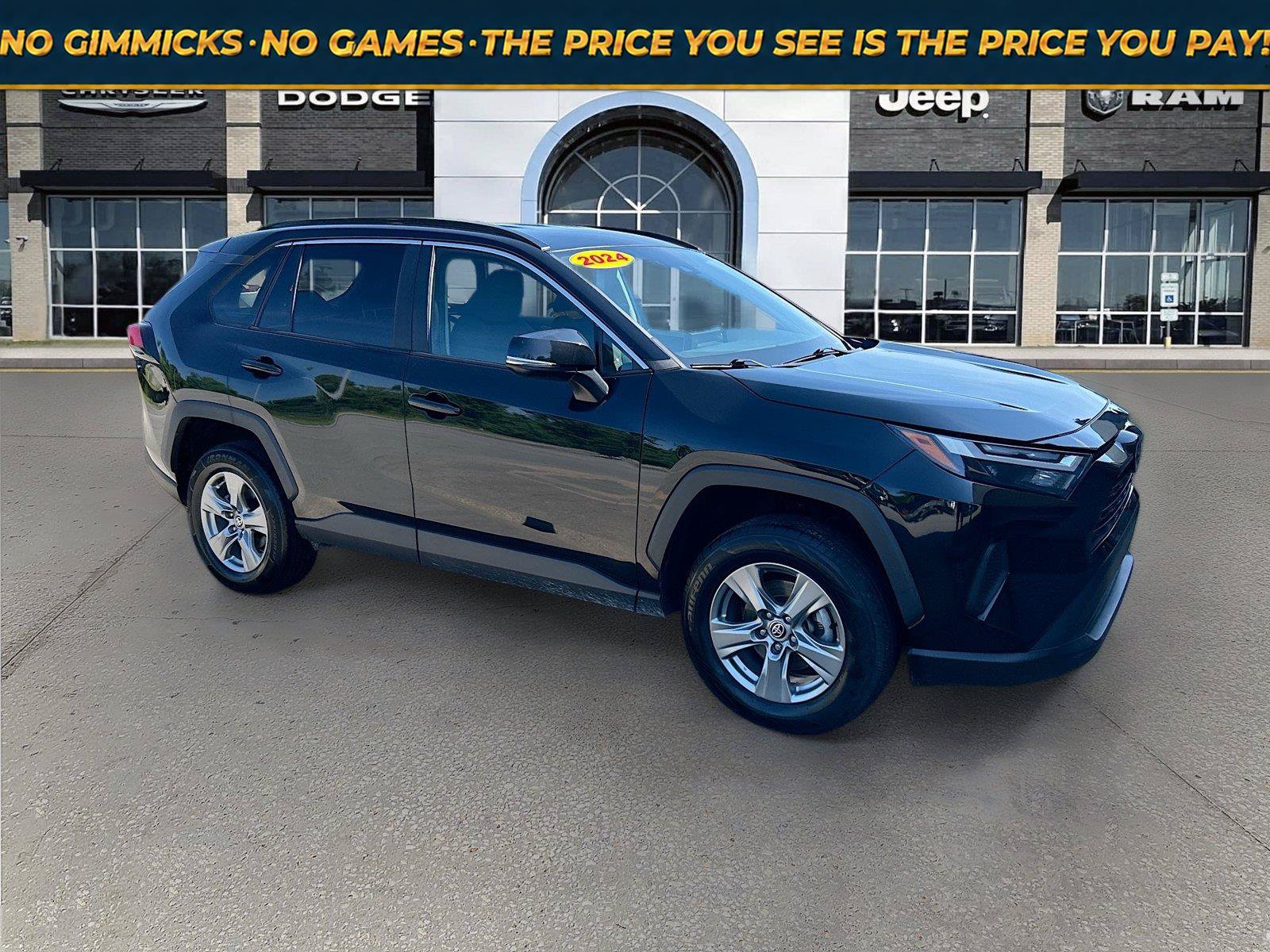 Used 2024 Toyota RAV4 XLE w/ Weather Package AWD/4WD image 1