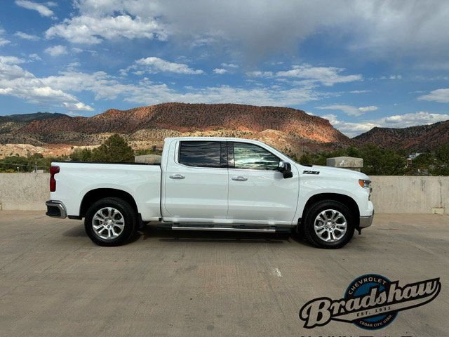 Used 2024 Chevrolet Silverado 1500 LTZ w/ LTZ Convenience Package II image 3