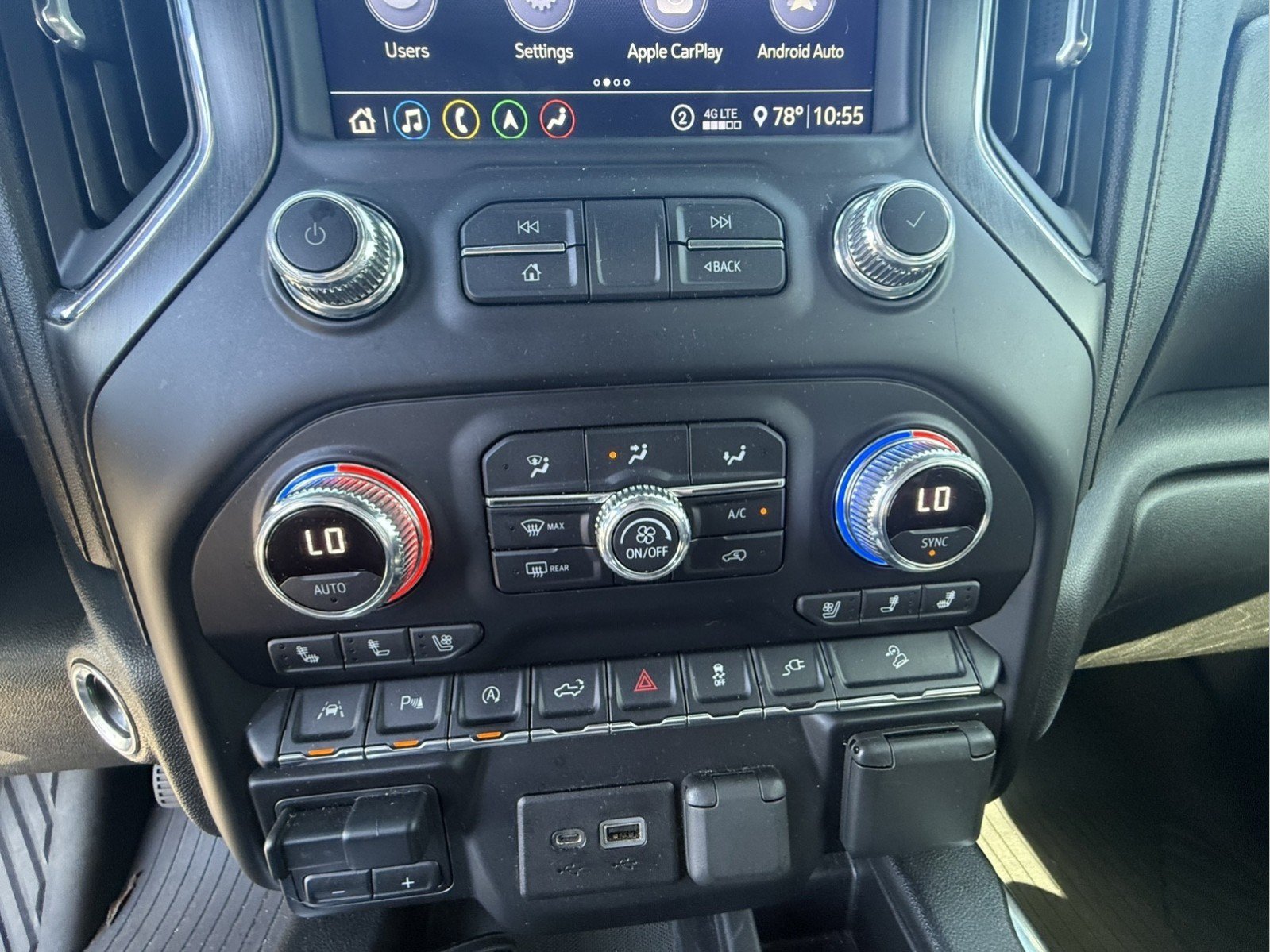 Used 2020 GMC Sierra 1500 AT4 w/ AT4 Premium Package AWD/4WD image 14