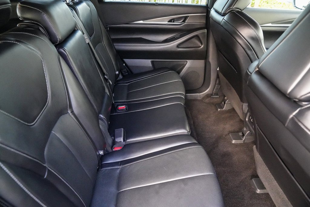 Certified 2023 INFINITI QX60 Luxe w/ Cargo Package image 16