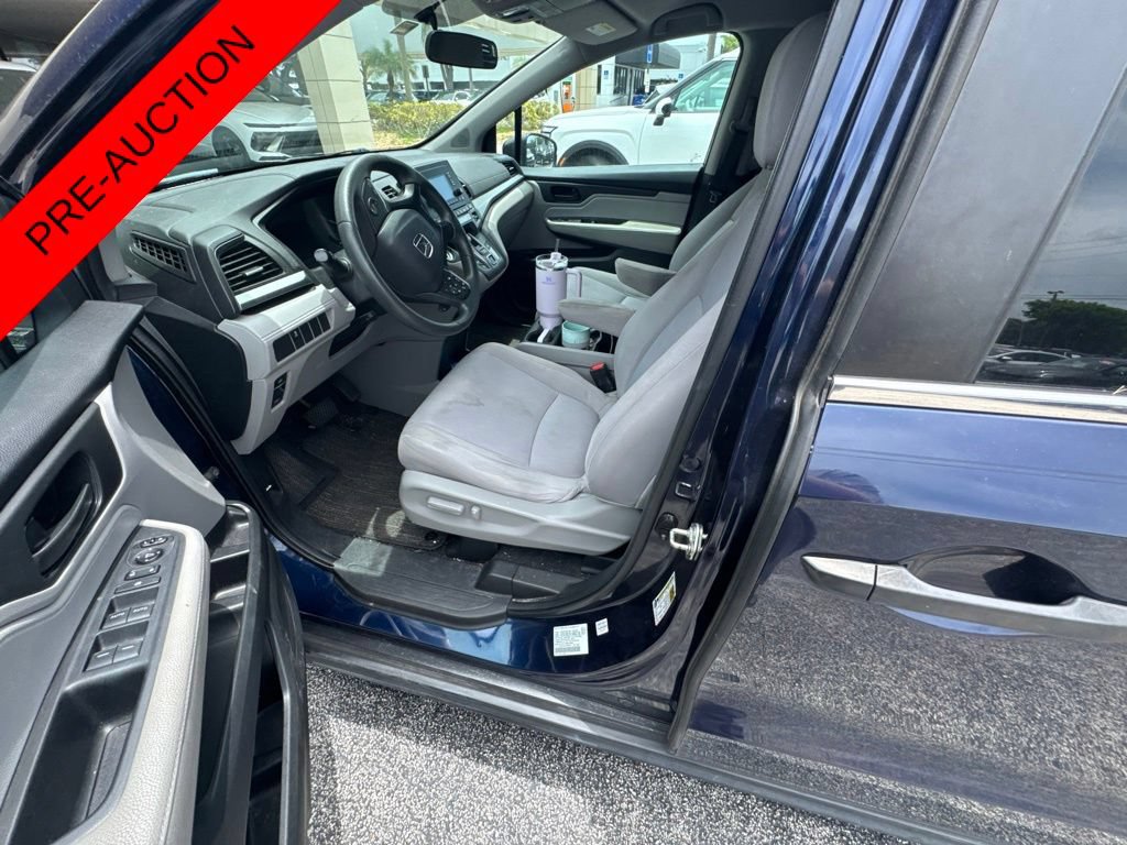 Used 2018 Honda Odyssey LX image 17