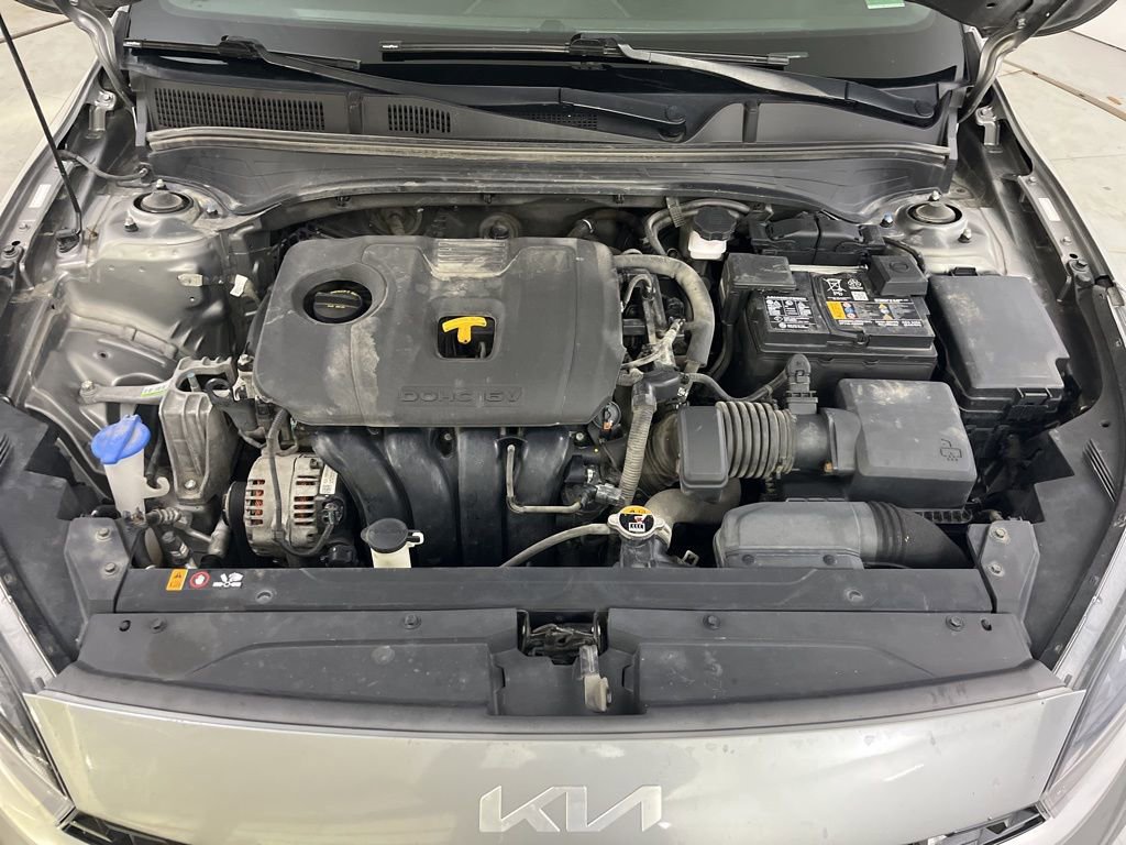 Used 2022 Kia Forte GT-Line w/ GT-Line Premium Package image 9