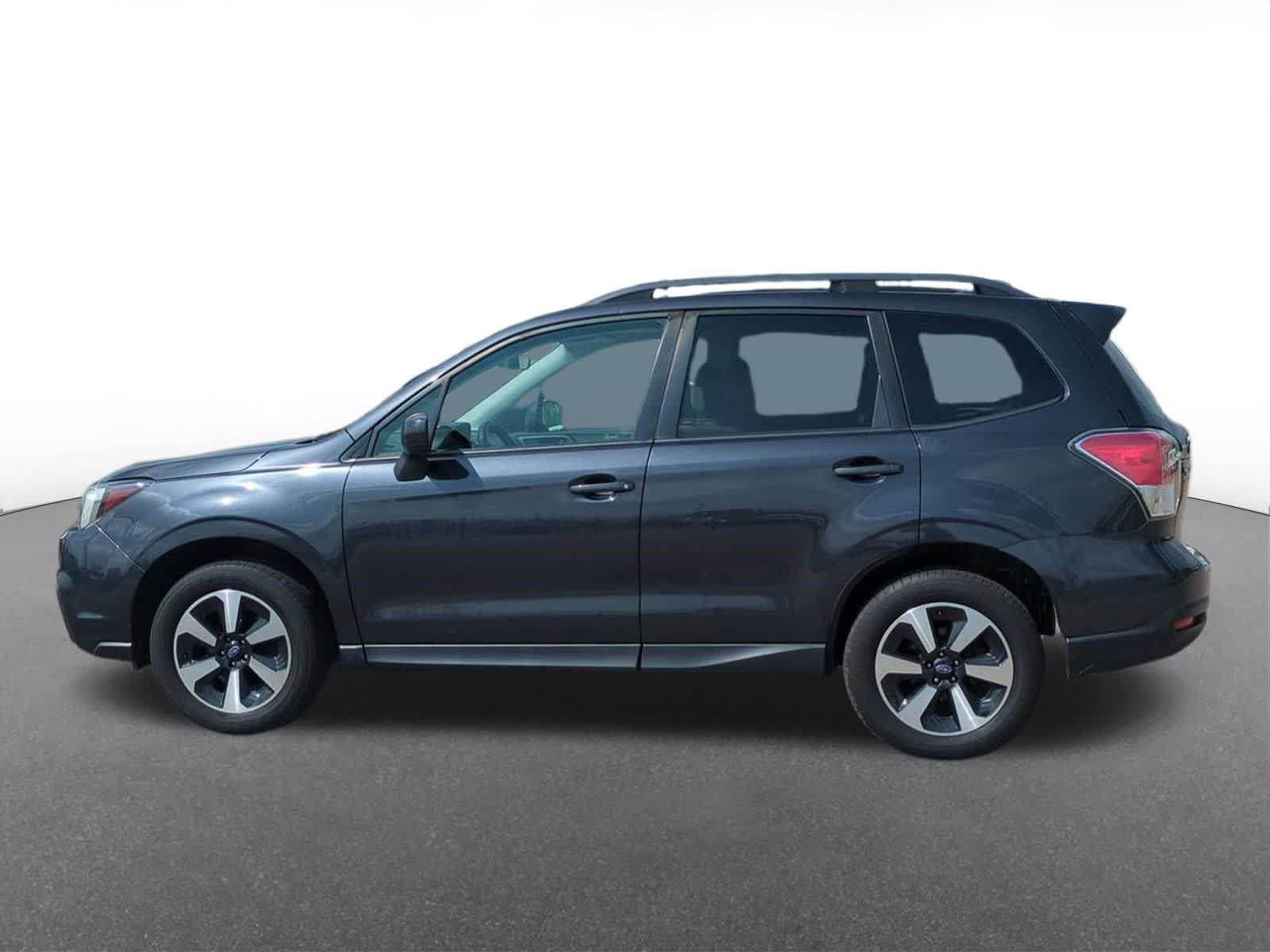 Used 2018 Subaru Forester 2.5i Premium AWD/4WD image 3