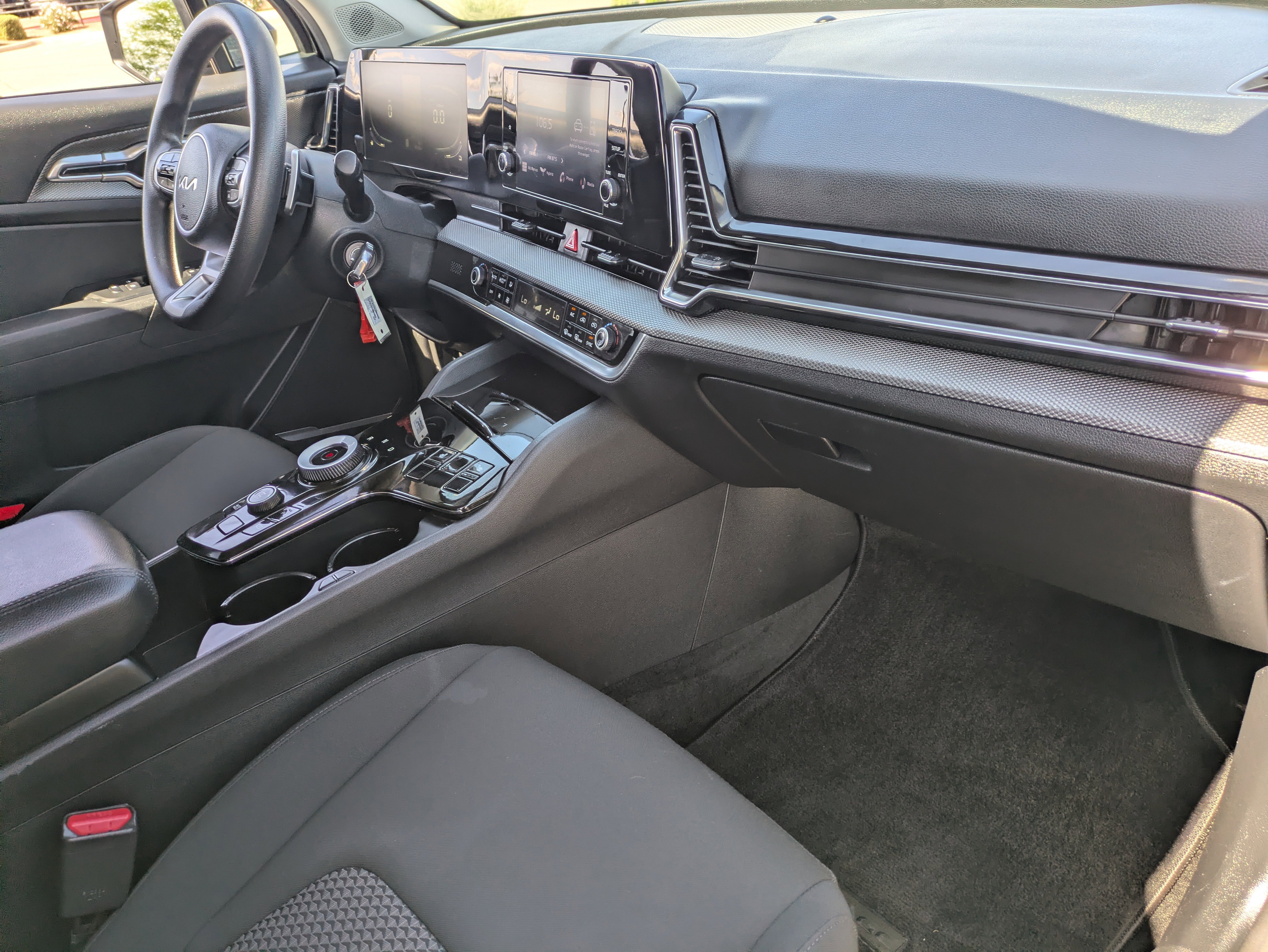 Used 2023 Kia Sportage LX image 13