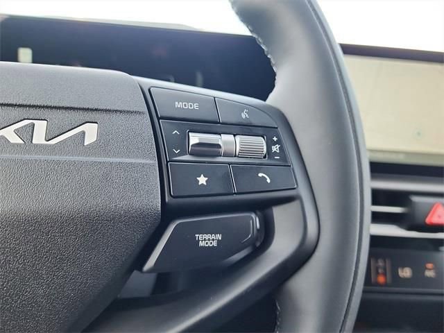 New 2026 Kia Sportage X-Line w/ X-Line Technology Package image 24