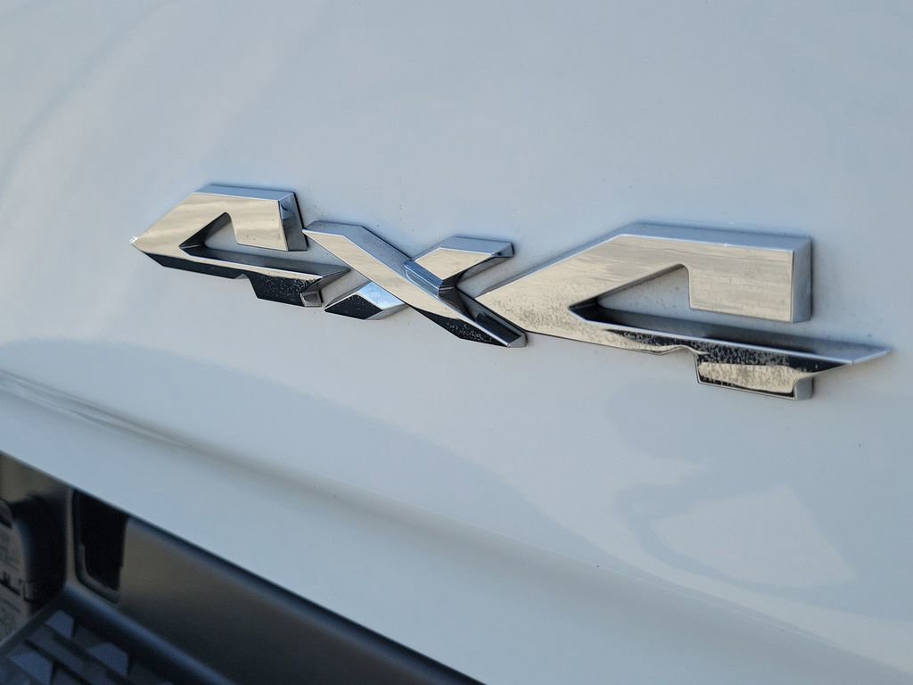 Used 2024 RAM 1500 Laramie AWD/4WD image 26