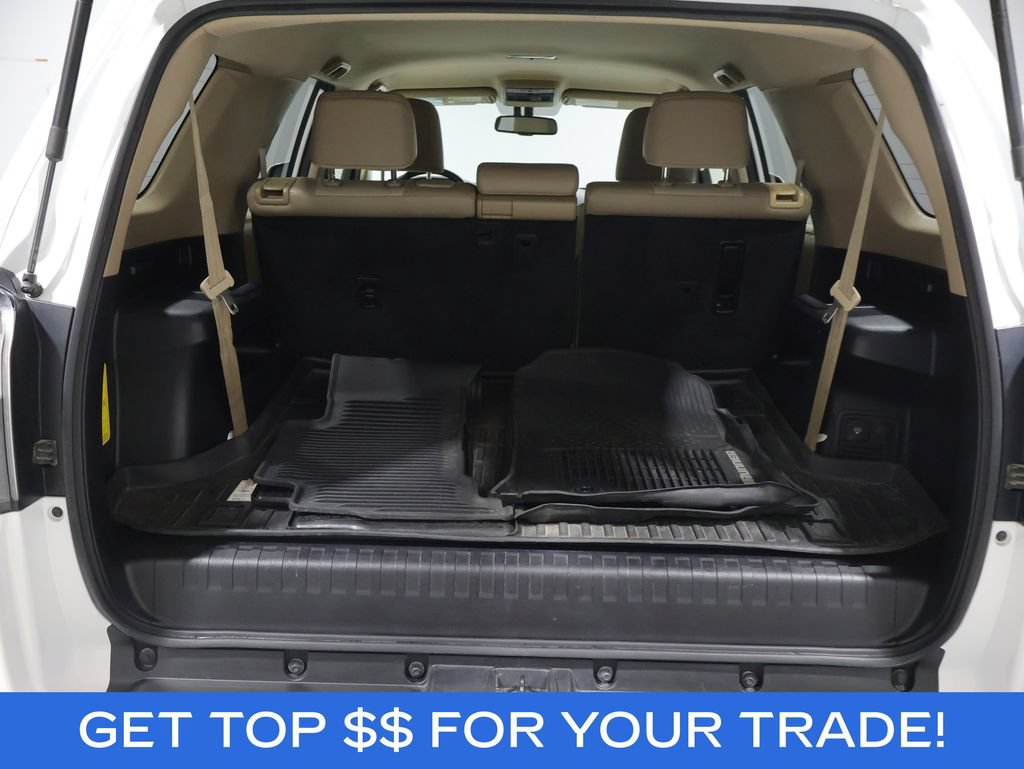Used 2018 Toyota 4Runner SR5 Premium AWD/4WD image 4